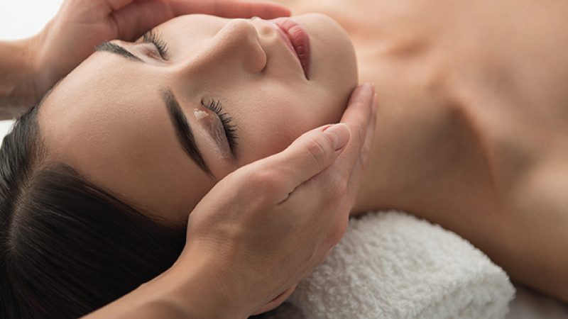 hydrating facial first trial banner